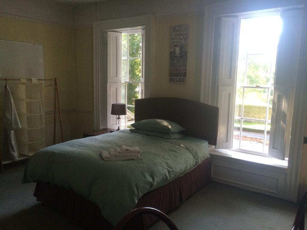 Harmondsworth Hall Guest House West Drayton  Rom bilde